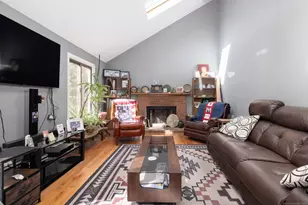 18 Meadowlark Rd, Simsbury, CT 06092 - Photo 8