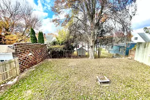 55 Bronx Ave, Waterbury, CT 06705 - Photo 36