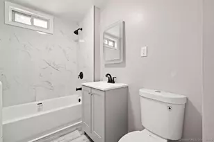 338 Pine St, Waterbury, CT 06704 - Photo 14