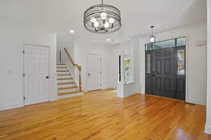 1 Shawe St, Danbury, CT 06810 - Photo 4