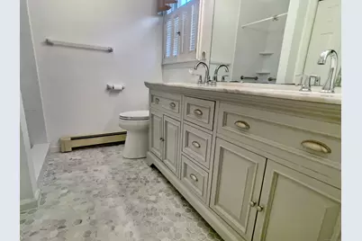 107 Benson Place, Fairfield, CT 06824 - Photo 16