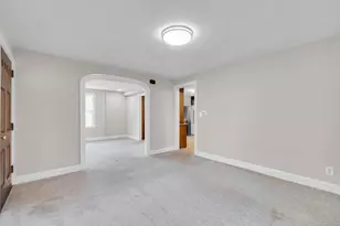 36 Henderson St, Bristol, CT 06010 - Photo 10