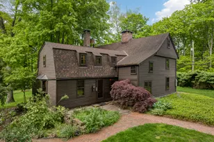 60 Spruce St, North Branford, CT 06472 - Photo 2