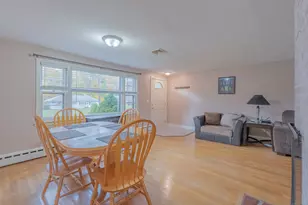 80 Cedar St, Wethersfield, CT 06106 - Photo 4