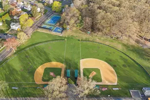 15 Barton Rd, Fairfield, CT 06824 - Photo 38