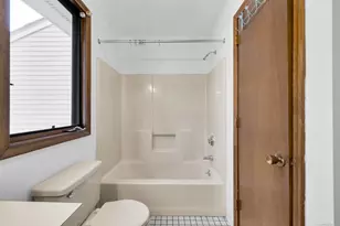 36 Copper Beech Dr, Rocky Hill, CT 06067 - Photo 18