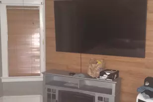 576 Highland Ave, Waterbury, CT 06708 - Photo 8