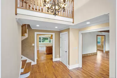 8 Caddy Road, Norwalk, CT 06851 - Photo 2