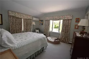 15 Trumbull St, Stonington, CT 06378 - Photo 20