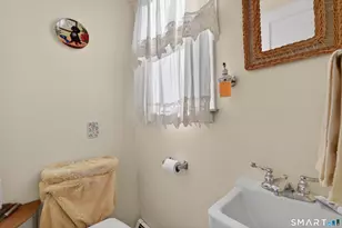 83 Disbrow St, Stratford, CT 06614 - Photo 20