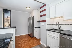 100 Wells St, Hartford, CT 06103 - Photo 4
