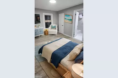 26 Jefferson Avenue, New London, CT 06320 - Photo 8