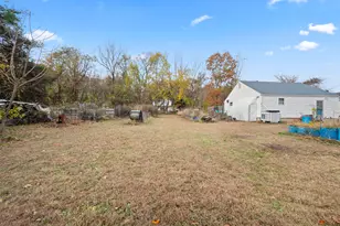 377 Hayden Station Rd, Windsor, CT 06095 - Photo 32