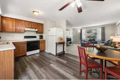 28 Orient Street, Meriden, CT 06450 - Photo 10