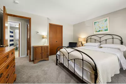 28 Orient Street, Meriden, CT 06450 - Photo 18