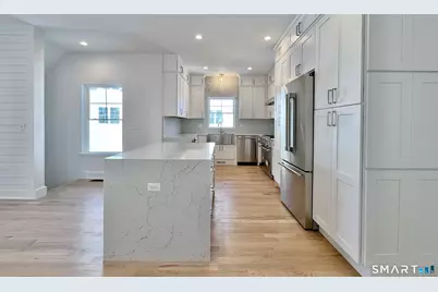 25 A Village Road, Milford, CT 06460 - Photo 6