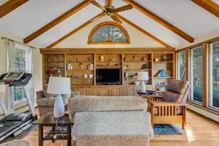 1060 Ridge Rd, Hamden, CT 06517 - Photo 10