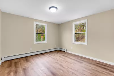 70 Ashford Street, Hartford, CT 06120 - Photo 24