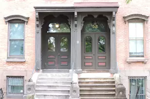 52 Buckingham St, Hartford, CT 06106 - Photo 2