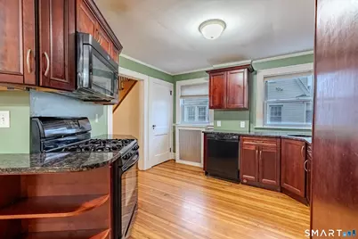 61 Woodmere Road, West Hartford, CT 06119 - Photo 12