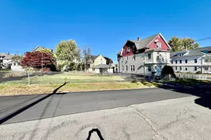 70 Vail St, Waterbury, CT 06708 - Photo 6