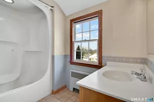 37 Dobson Cir, Middletown, CT 06457 - Photo 24