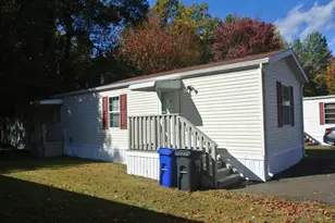 25 McQuillan Dr, Milford, CT 06460 - Photo 2