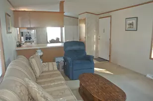 25 McQuillan Dr, Milford, CT 06460 - Photo 8