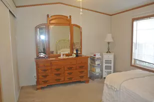 25 McQuillan Dr, Milford, CT 06460 - Photo 16