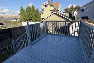 45 Birdsey St, Bridgeport, CT 06610 - Photo 20