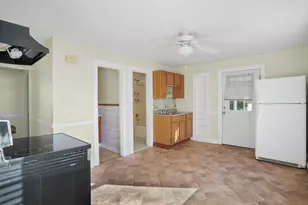 117 Golden Hill St, Naugatuck, CT 06770 - Photo 2