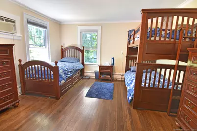 541 Willow Street, Waterbury, CT 06710 - Photo 8