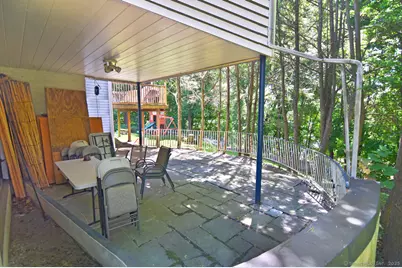 541 Willow Street, Waterbury, CT 06710 - Photo 16