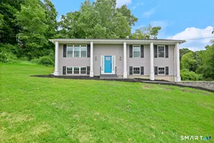 12 Cel Bret Dr, Danbury, CT 06810 - Photo 2
