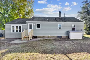 271 W River St, Milford, CT 06461 - Photo 28