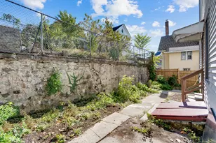 20 Coe St, Waterbury, CT 06704 - Photo 30