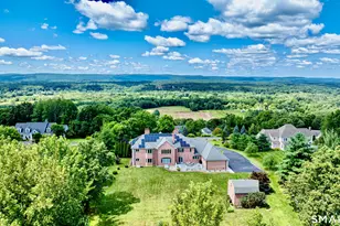 24 Hunting Ridge Dr, Simsbury, CT 06070 - Photo 4