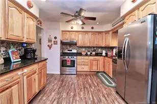 369 Strongtown Rd, Southbury, CT 06488 - Photo 10