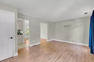 943 Mt Vernon Rd, Southington, CT 06489 - Photo 10