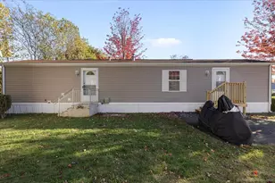 11 Marble Ln, Milford, CT 06460 - Photo 2