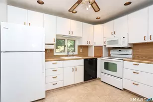 17 Riverford Rd, Brookfield, CT 06804 - Photo 12