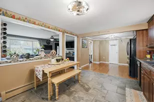 32 Magnolia Dr, Enfield, CT 06082 - Photo 12