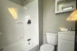 354 Blatchley Ave, New Haven, CT 06513 - Photo 6