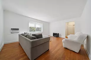 108 Strawberry Hill Ave, Stamford, CT 06902 - Photo 4