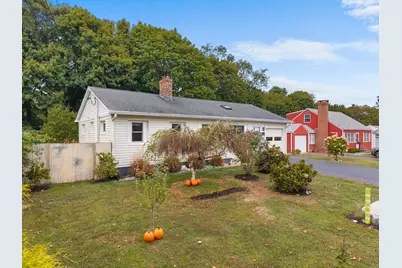 21 Farview Avenue, Old Saybrook, CT 06475 - Photo 1