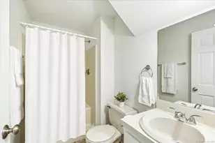 11 Mallard Cir, Simsbury, CT 06081 - Photo 24