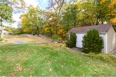 36 Donohue Drive, Norwalk, CT 06851 - Photo 32