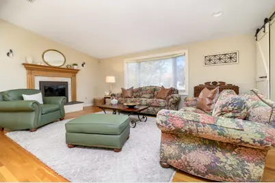 36 Donohue Drive, Norwalk, CT 06851 - Photo 16
