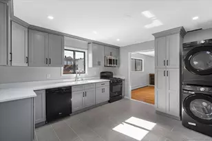 88 Horton St, Stamford, CT 06902 - Photo 4