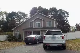 5 Lorraine Terrace, Middletown, CT 06457 - Photo 1